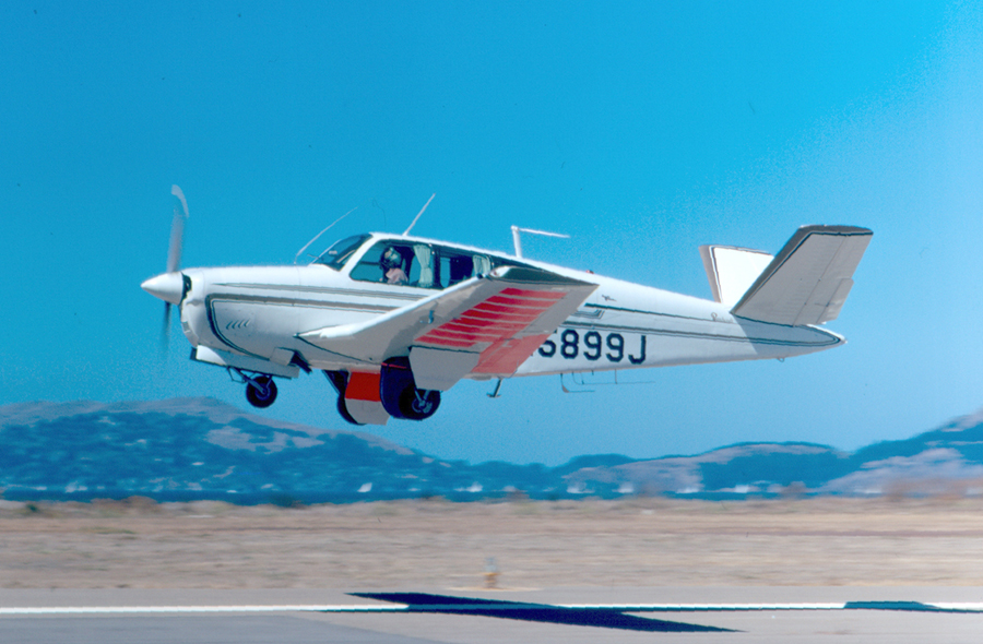 Beech Bonanza Takeof
